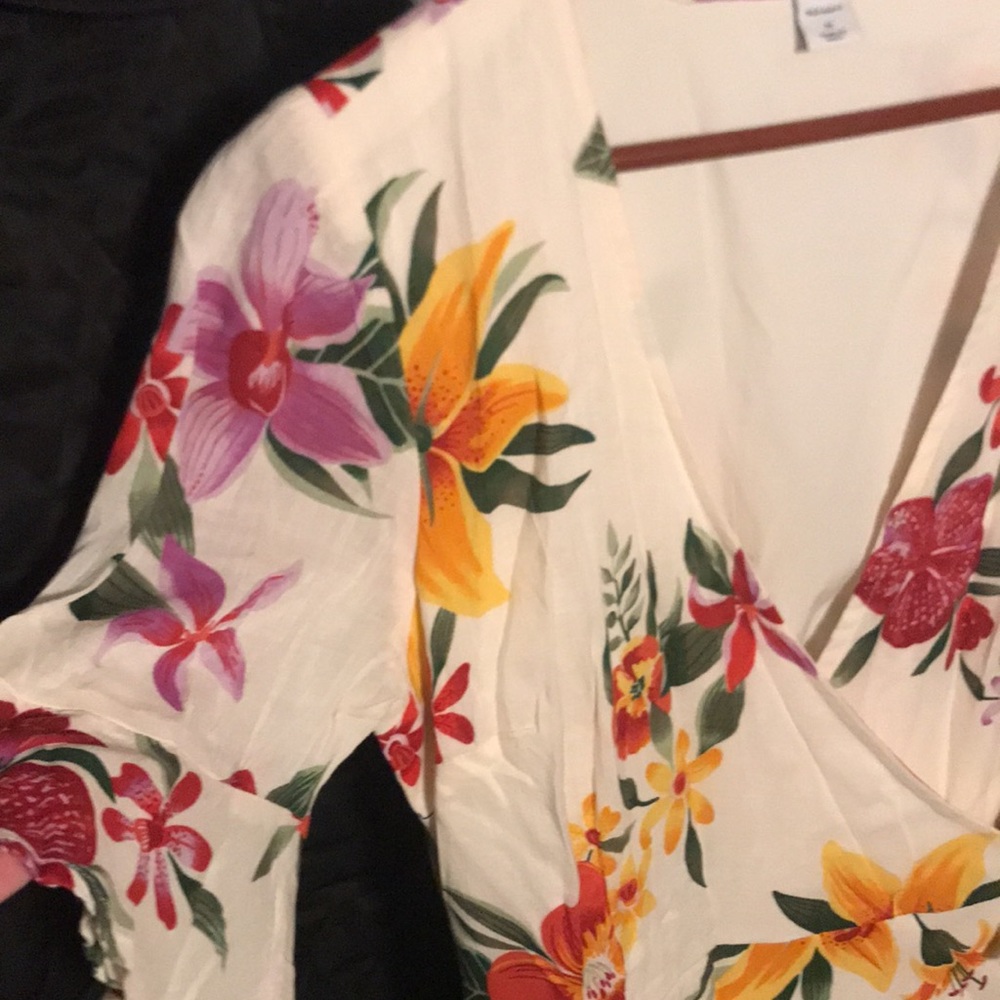 Old Navy - Picture 3 of 5